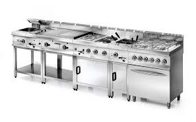 Normative e Regolamenti per l'Apertura di una Cucina Ristorante: Guida Essenziale per Evitare Errori e Problemi