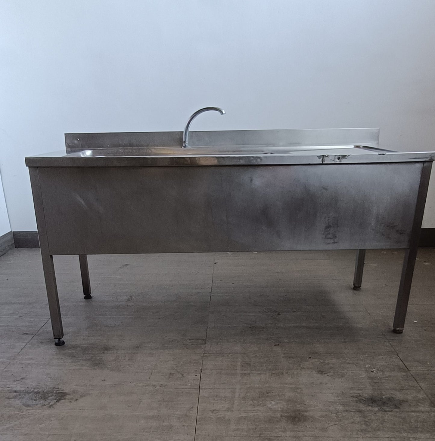 Lavello inox professionale 180x70 cm con vasca singola 91x56 cm